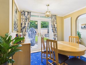 Dining Room- click for photo gallery